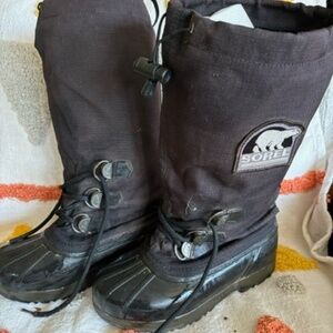 Women’s Sorel XT Glacier serious snow boots size 37/US 6